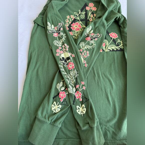 BoxLunch Men's Harry Potter 100% Cotton Long Sleeve Deathly Hallows Shirt Small - Picture 2 of 8